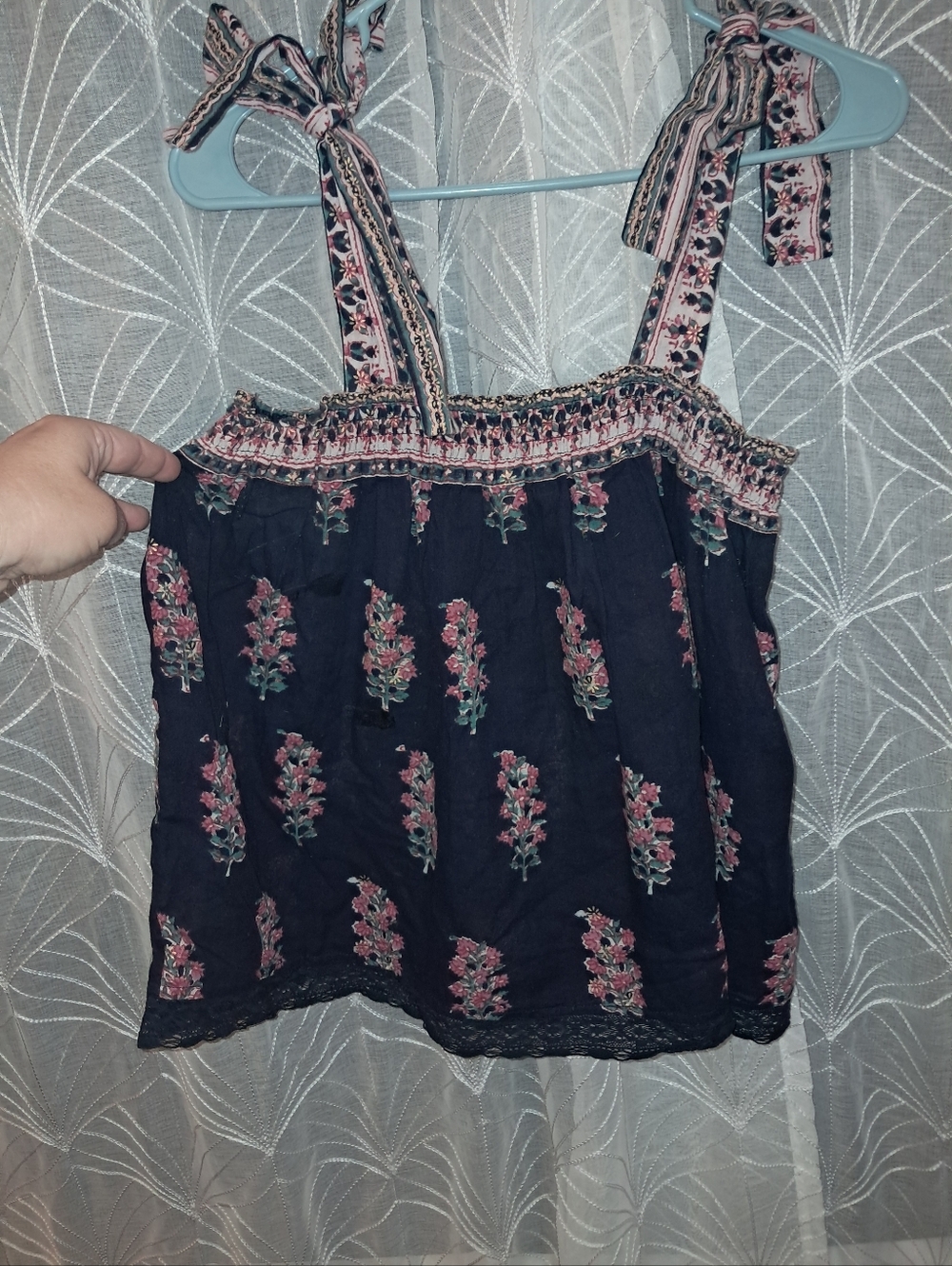 M.A.B.E. brand Women's size medium, 100% cotton top - Picture 2 of 8